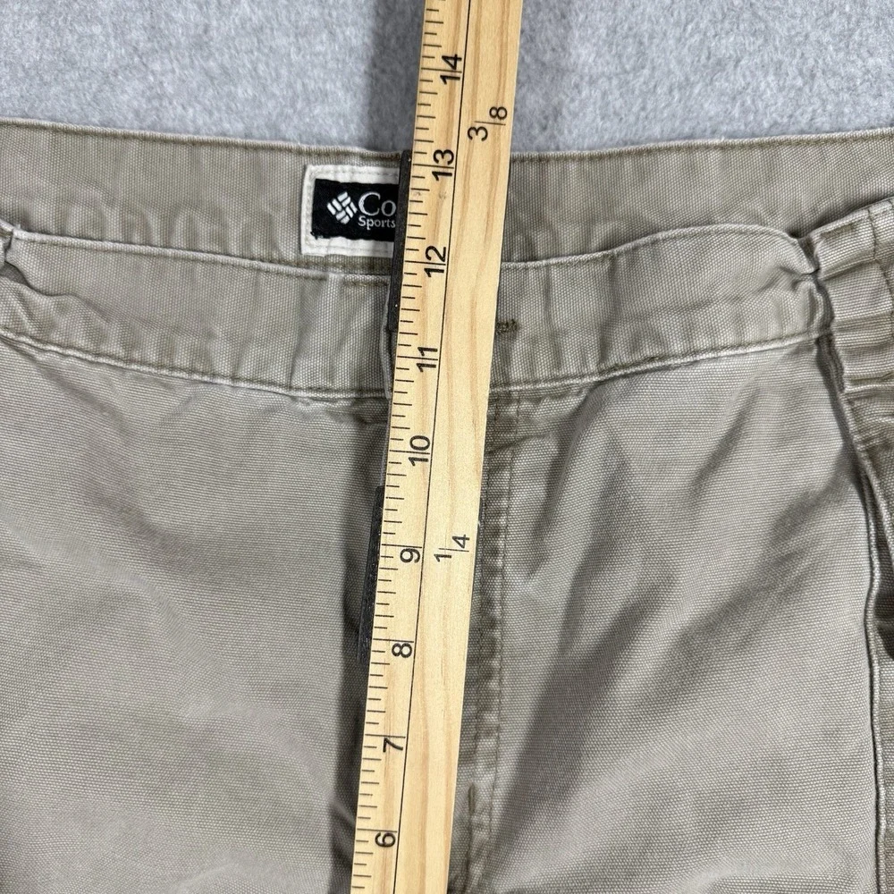 Columbia Safari Shorts Mens XL Beige Canvas Hiking Outdoor Cargo 8